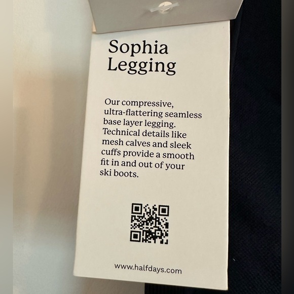 Halfdays Sophia Compressive Legging ~ Navy - Picture 5 of 6